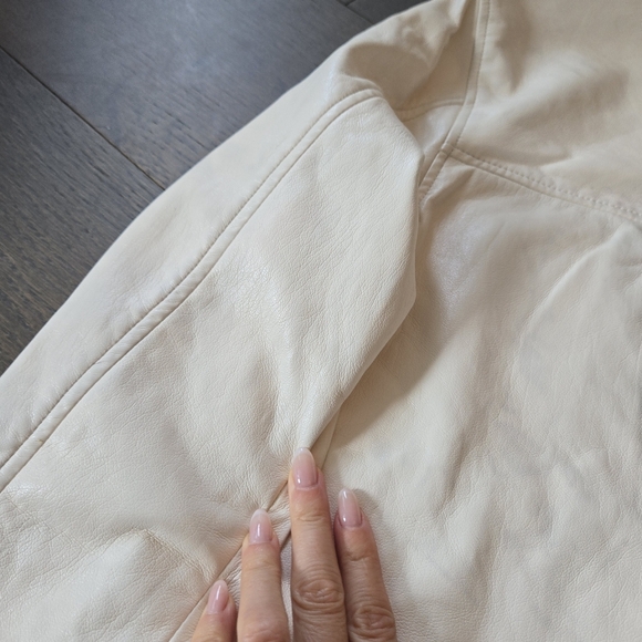 Wilfred The Ganna Shirt Jacket Size Small Cream Aritzia - Picture 8 of 10